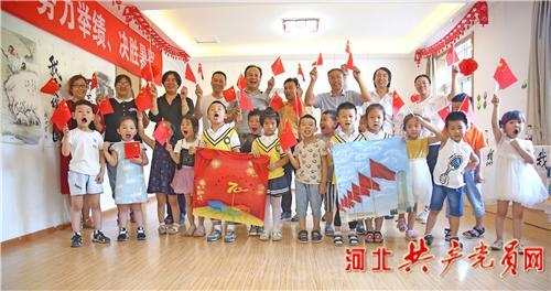 宣云亮相姐妹团聚会，潘玮柏的幸福生活一览无余